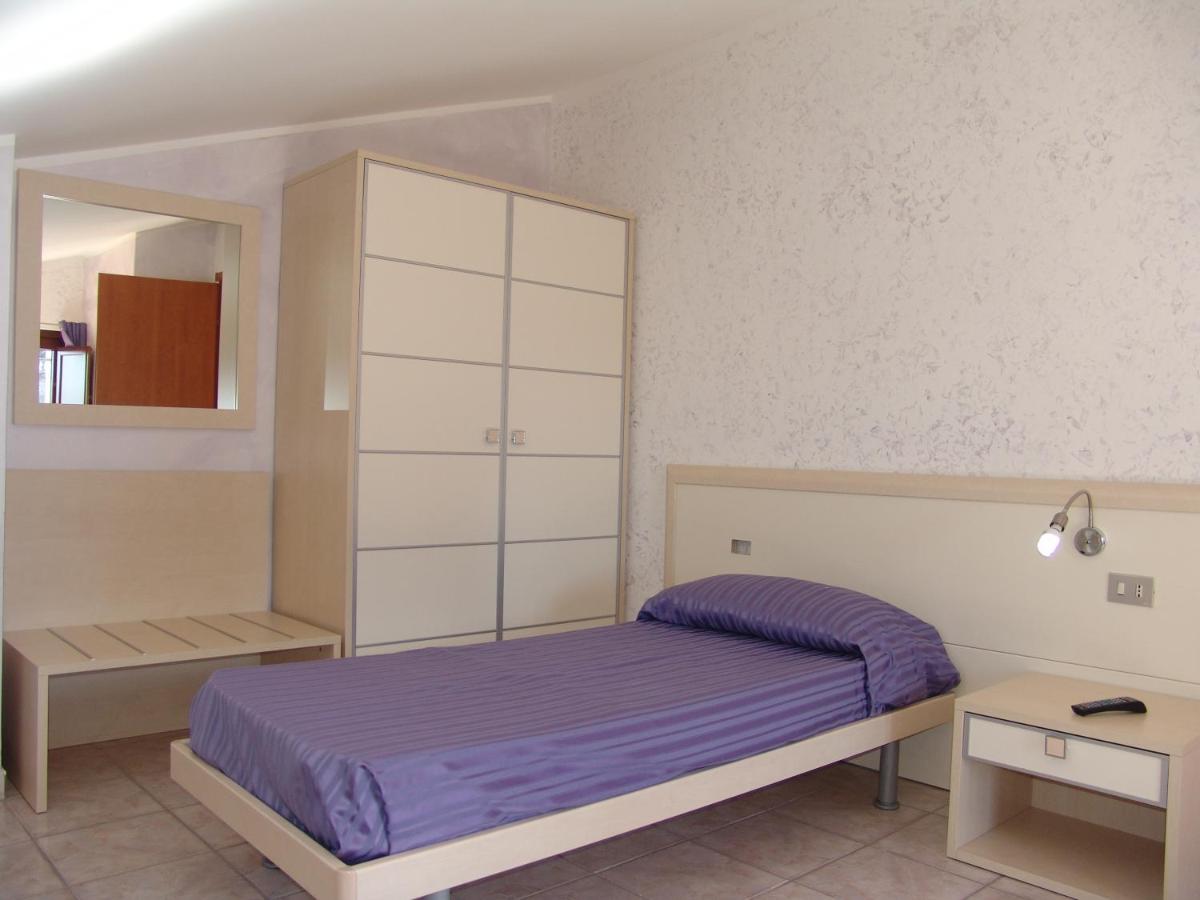 B&B Il Girasole - Housity