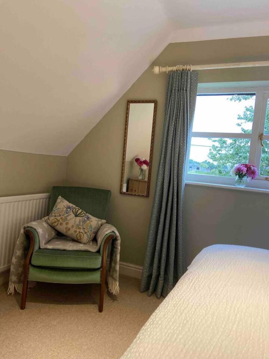 Stylish getaway in the heart of the Pewsey Vale - Housity