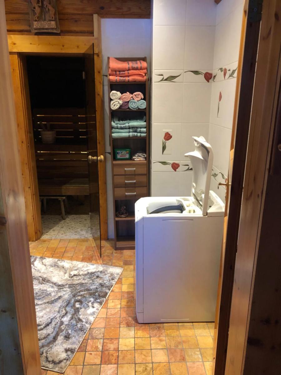 Inni Järve Puhkemaja - Housity