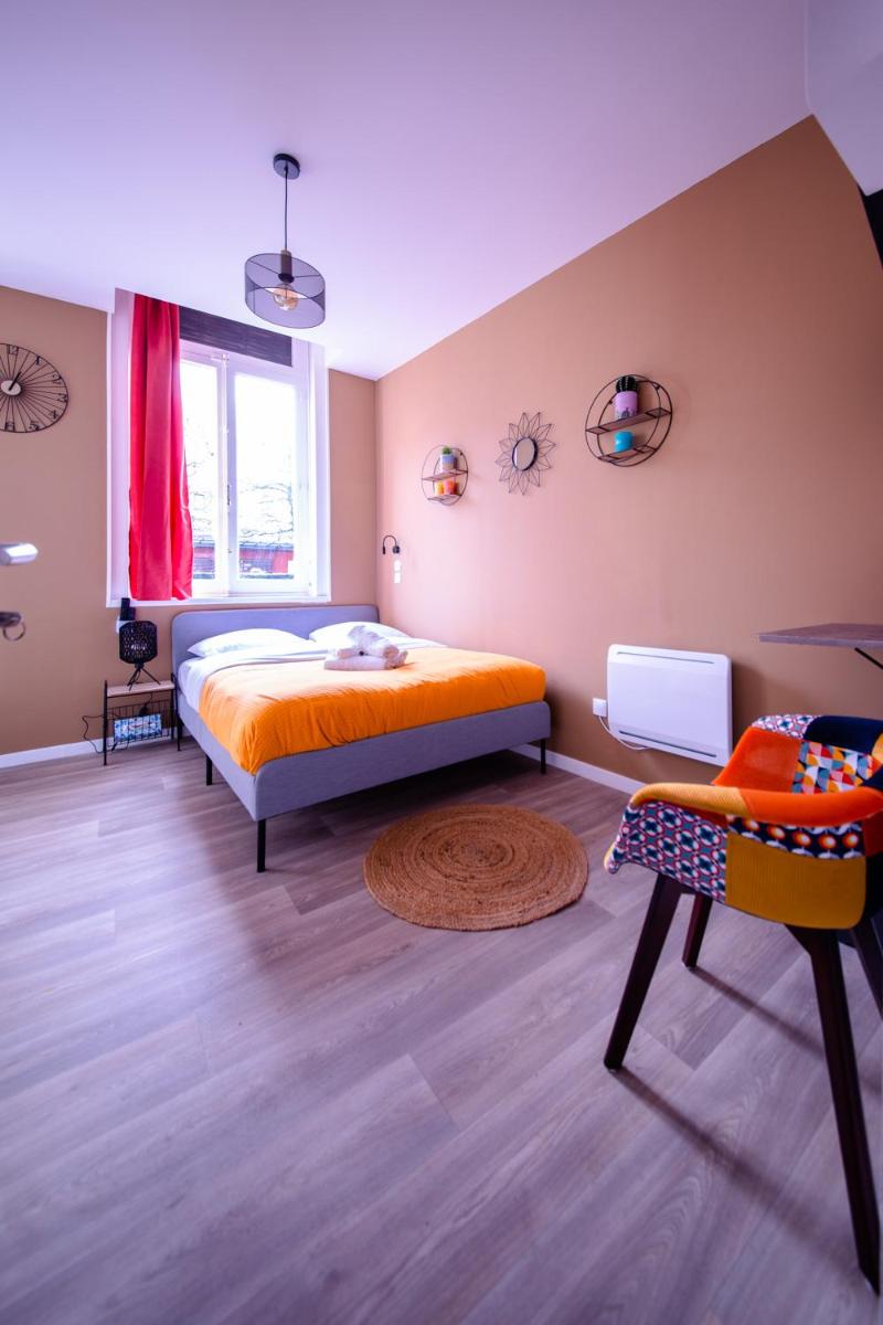 NG SuiteHome - Lille I Roubaix Eurotéléport I Gambetta - Netflix & Wifi - Housity