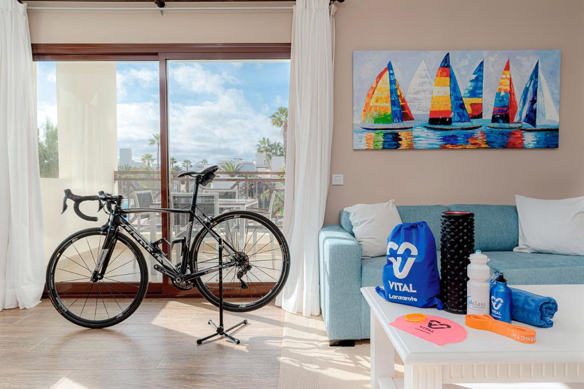 Montar en bicicleta en LANZAROTE PRIME SPORTS by Vitalclass Lanzarote Resort o alrededores