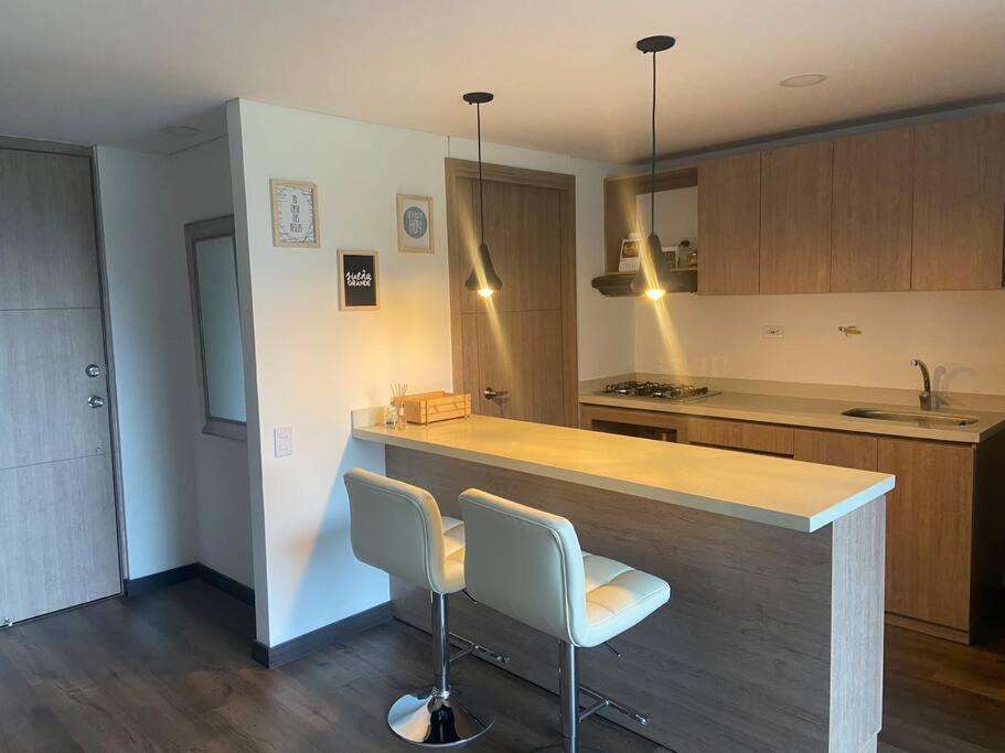 Lujoso Aparta Loft Campestre La Estrella, Ant - Housity
