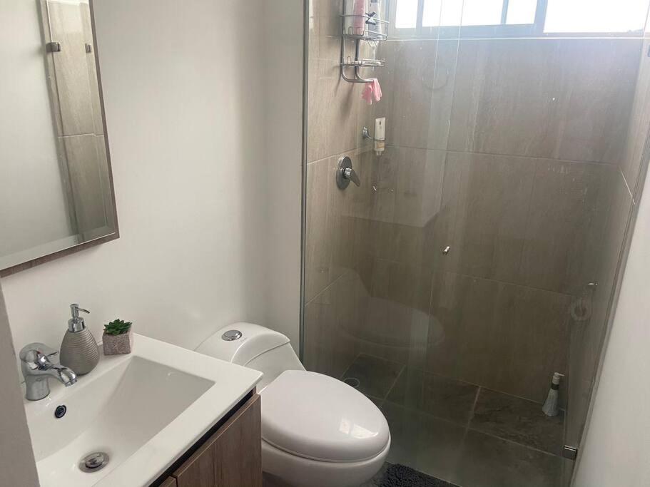 Lujoso Aparta Loft Campestre La Estrella, Ant - Housity