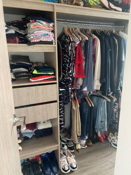Lujoso Aparta Loft Campestre La Estrella, Ant - Housity