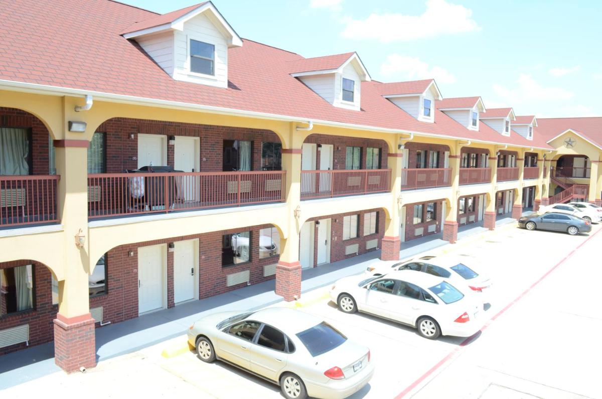 Sterling Inn and Suites at Reliant and Medical Center Houston - Housity