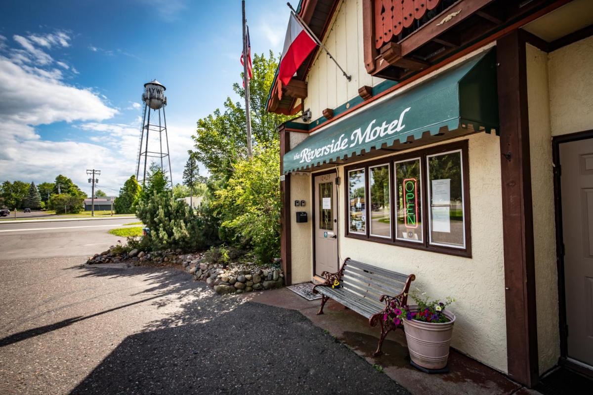 Riverside Motel - Housity