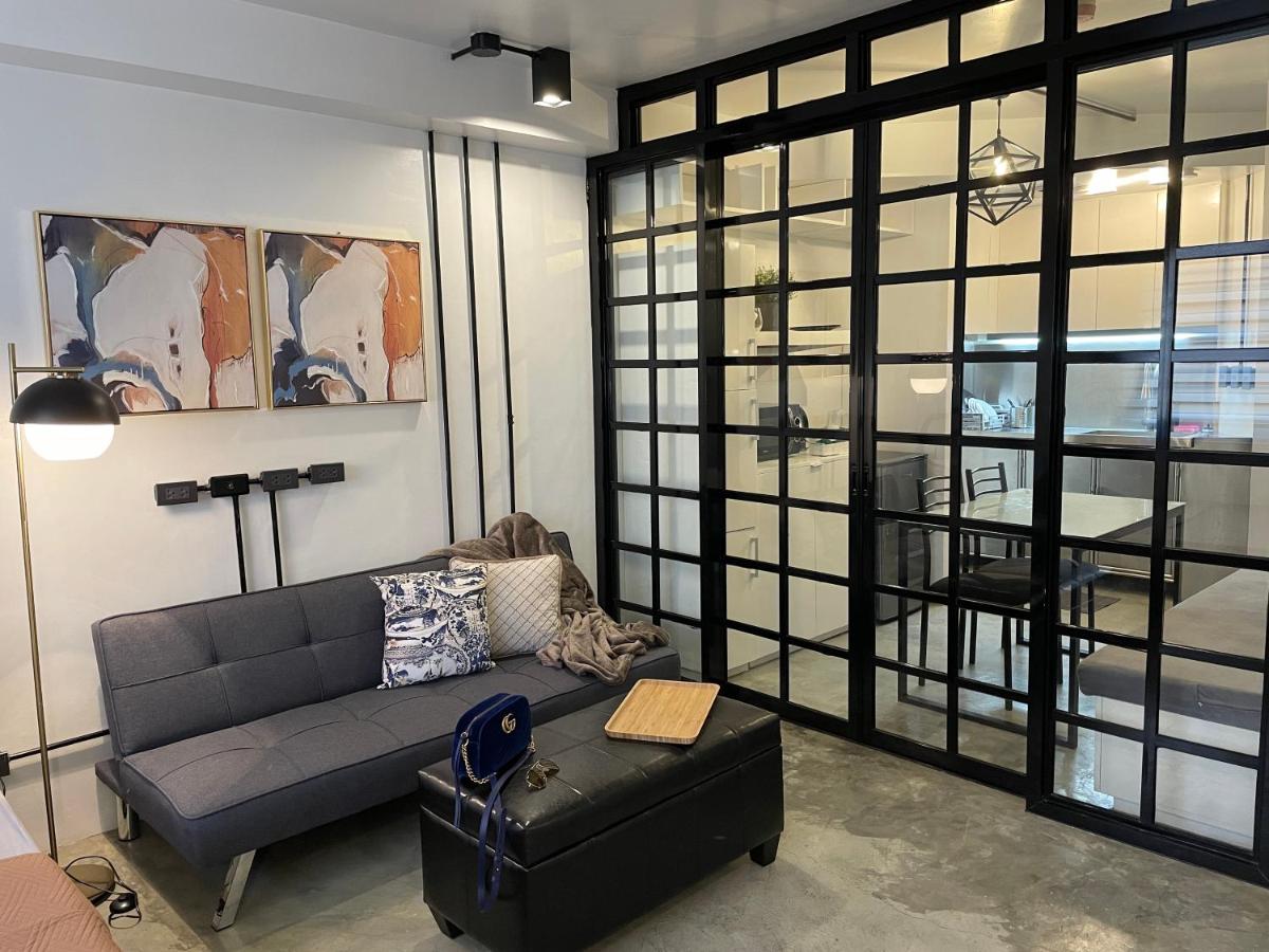 CRIB 253 Subic Bay - Housity