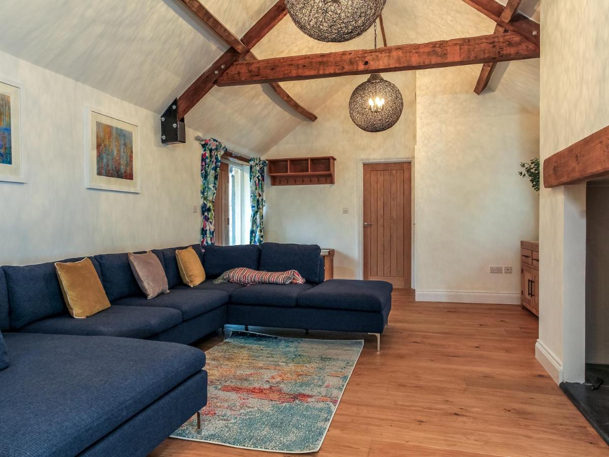 Woodmans Cottage Nables Farm - Housity