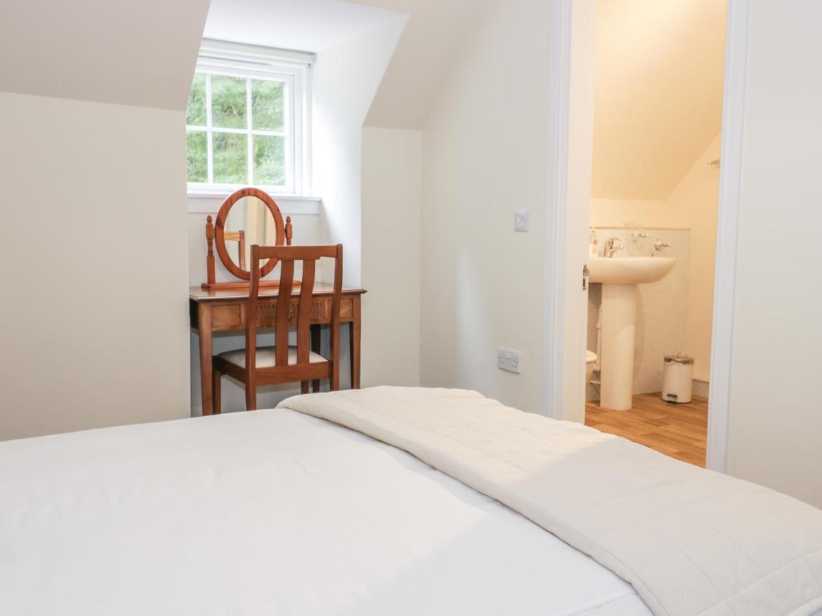 East Lodge - Housity