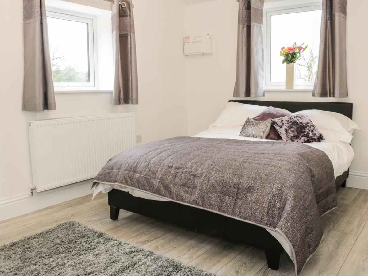 Hoden View - Housity