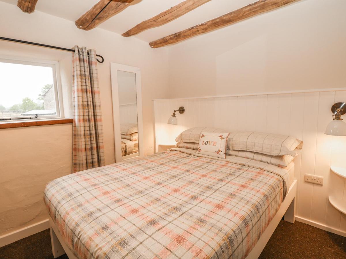 Dale View Farm - Housity