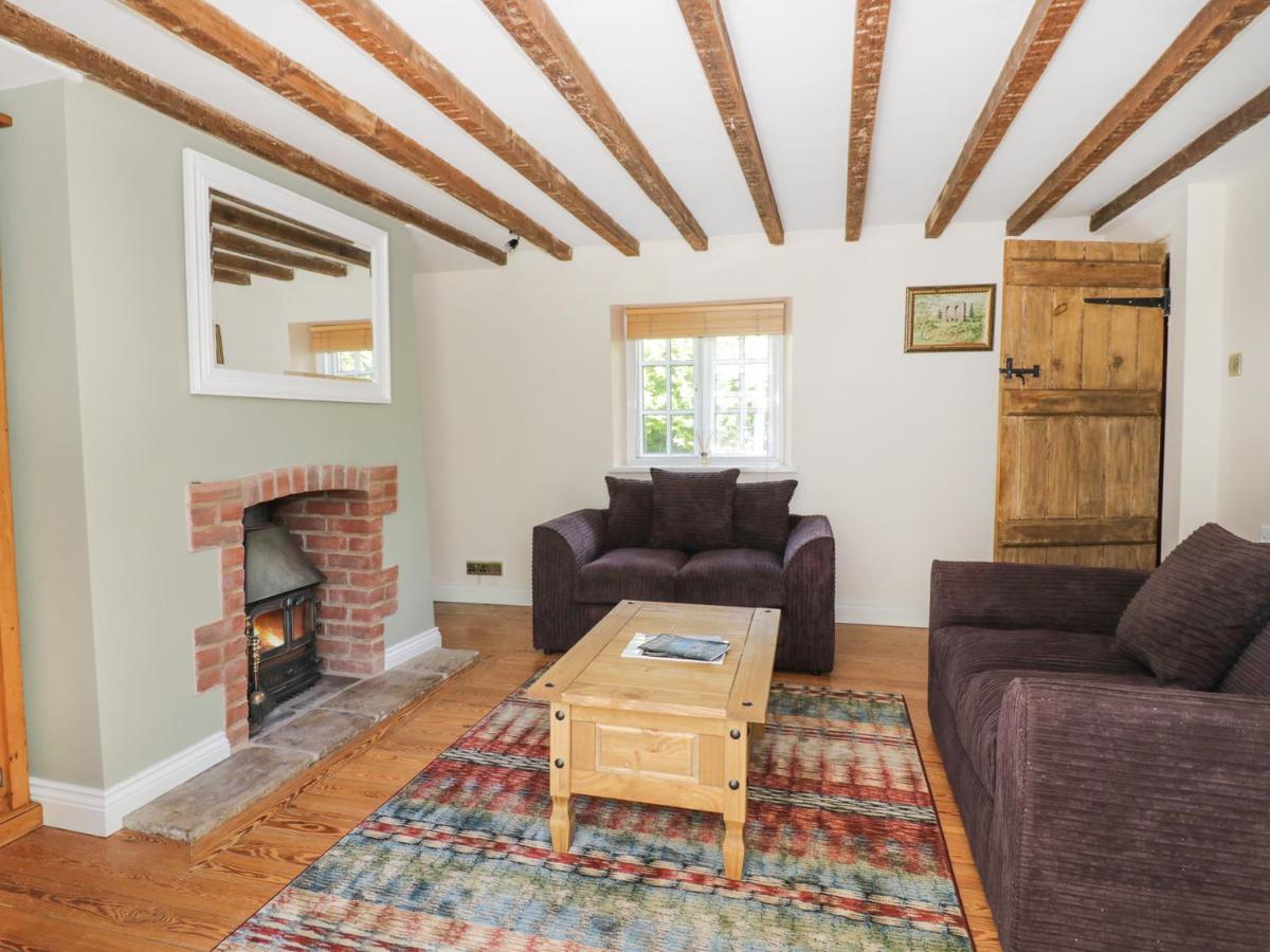 Blenheim Edge, The Causeway - Housity