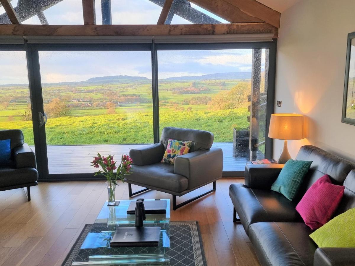 Meadow Cottage at Hill Top Farm - Housity