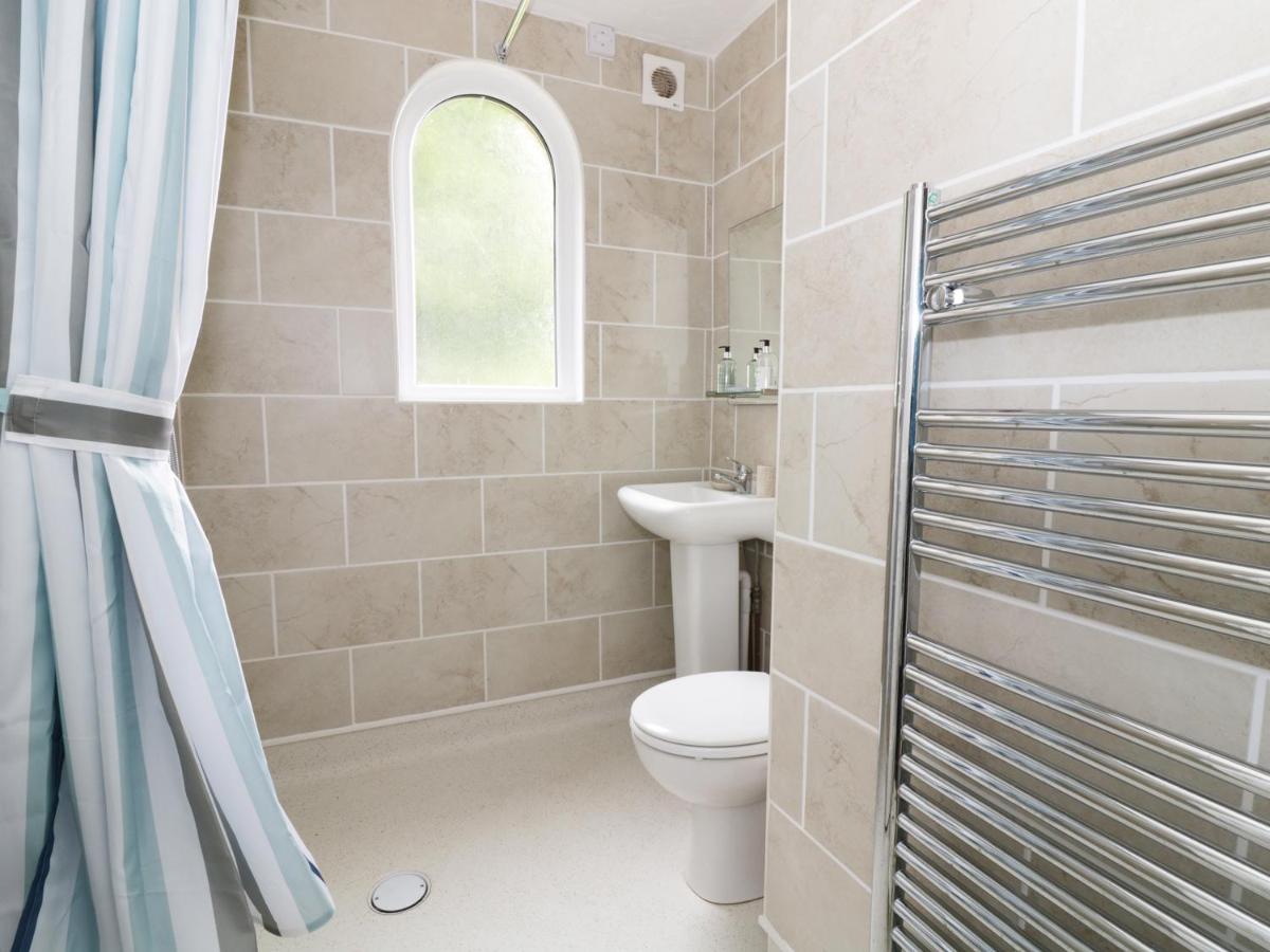 Flat 1, Cambridge Court - Housity
