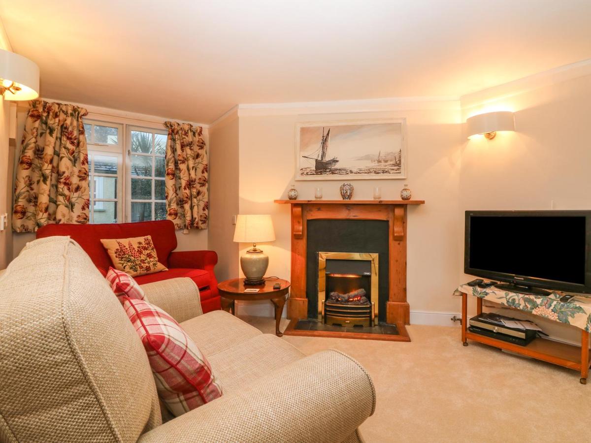 Ringmore House Cottage - Housity