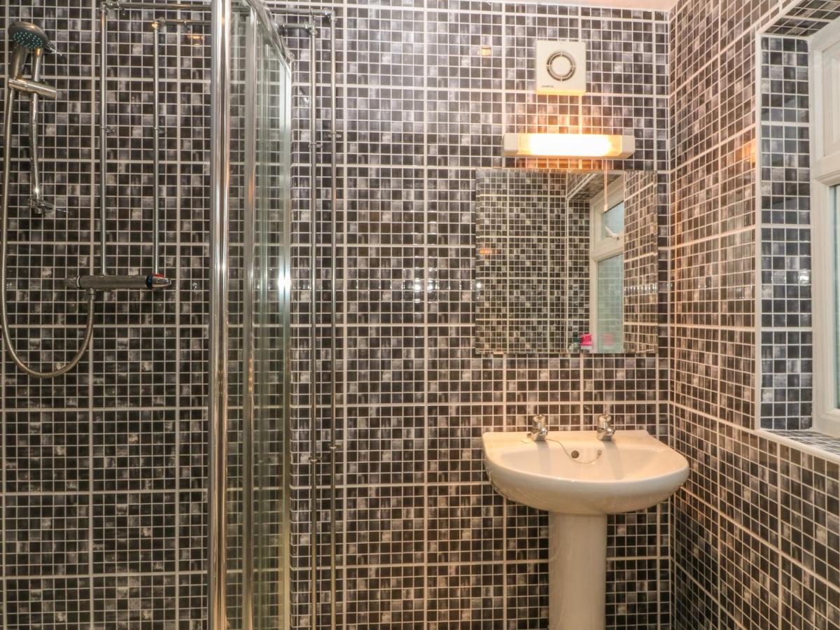 Ephraim Villa - Housity