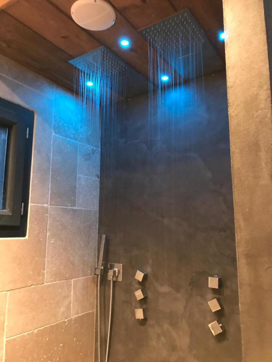 Salle de bains dans l'établissement Villa Occitana