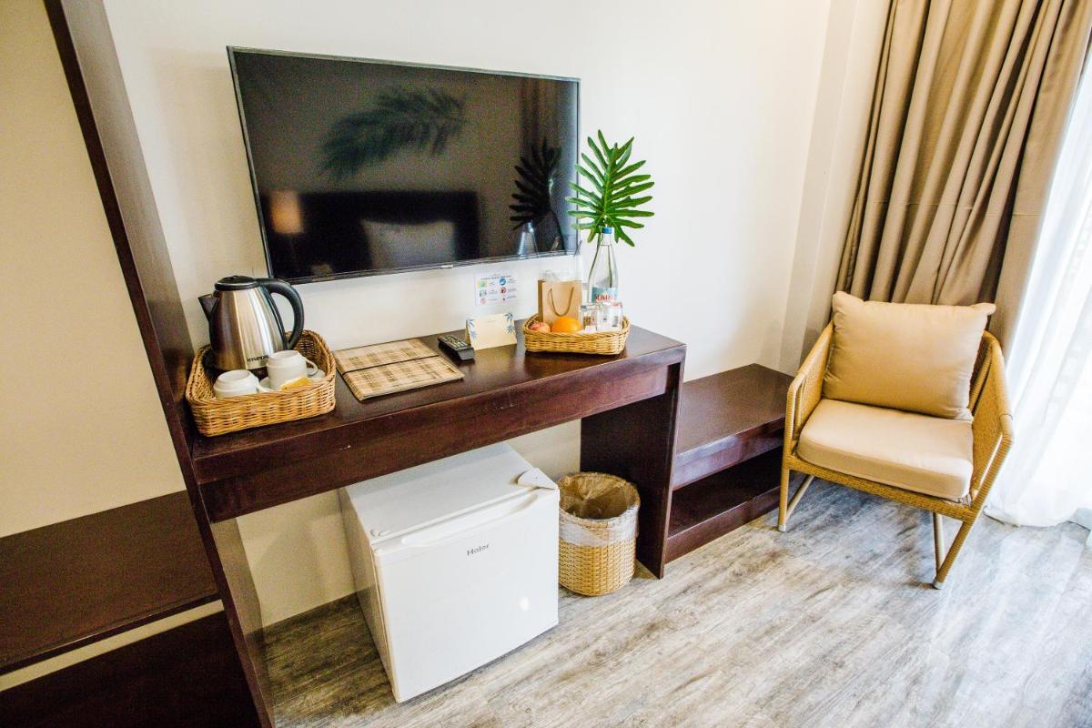 Suitetrails - Holiday Suites Port Barton