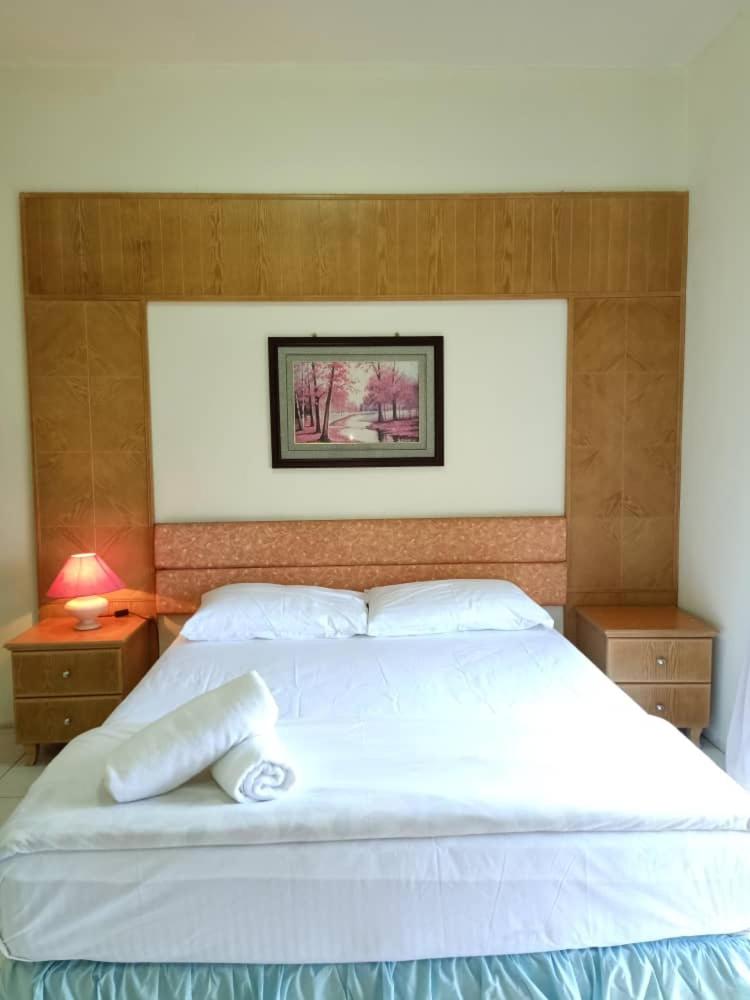 Suitetrails - Lumut Valley Condominium