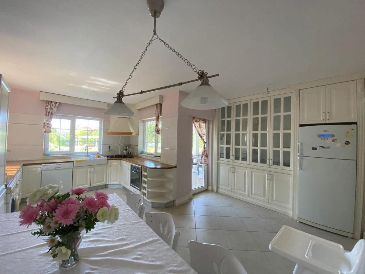 Splendid Villa with Private Pool and Fireplaces Surrounded by Nature in Sapanca - Housity