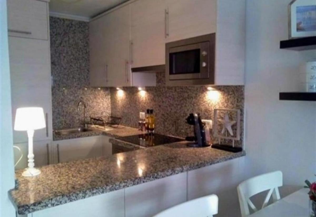 Apartment with beautiful ocean view - Housity