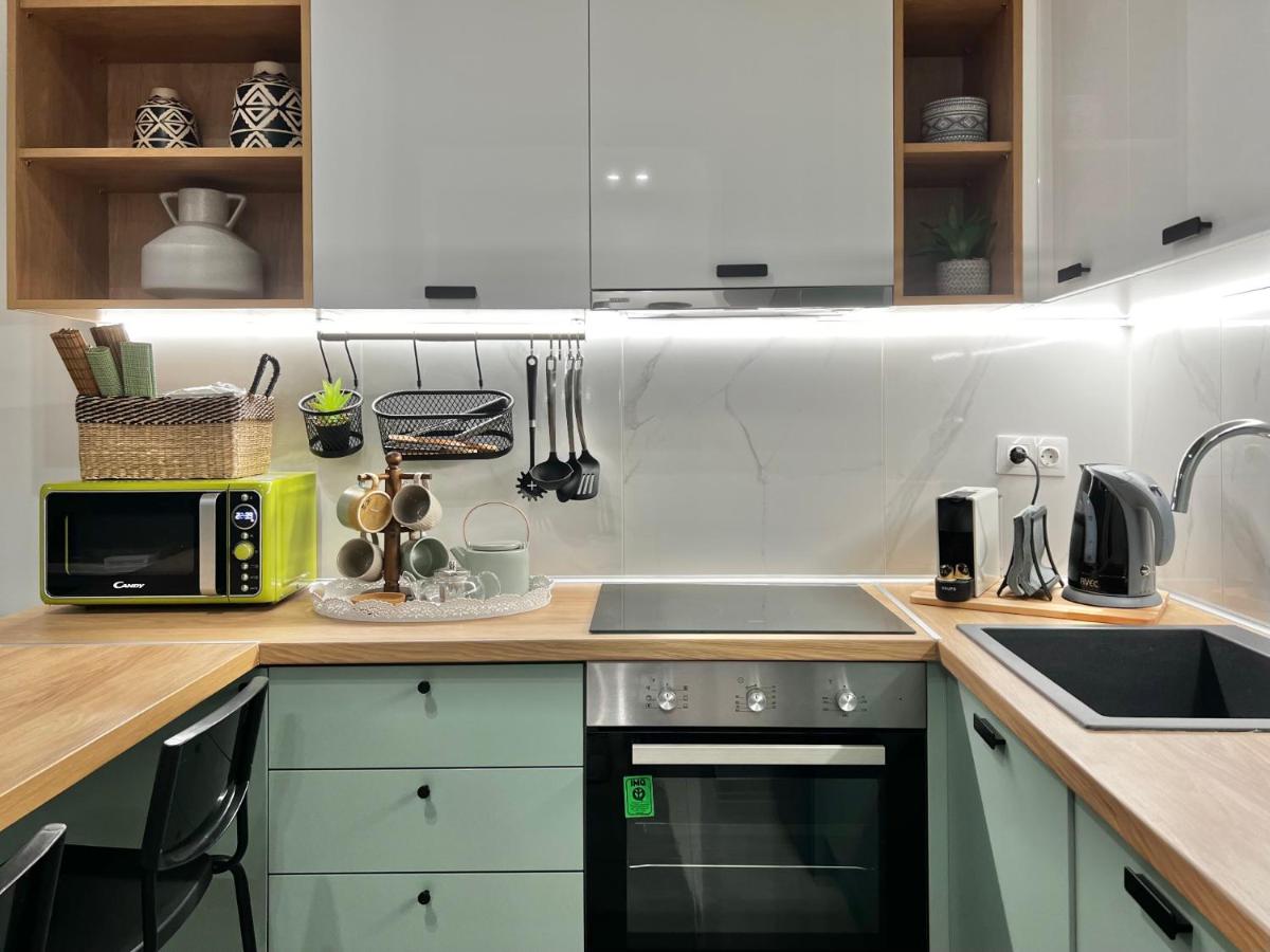 #White Rabbit by halu! Apartments - Housity