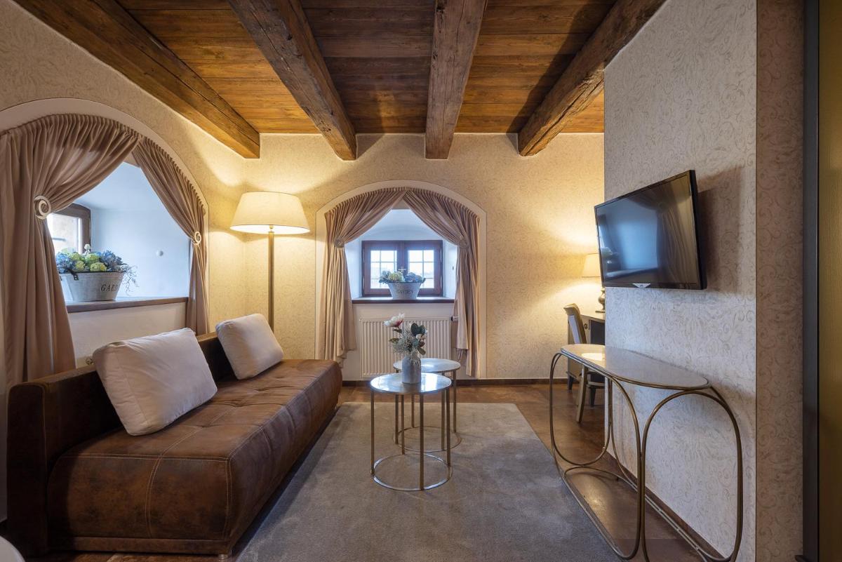 Pytloun Chateau Hotel Ctěnice - Hizvo