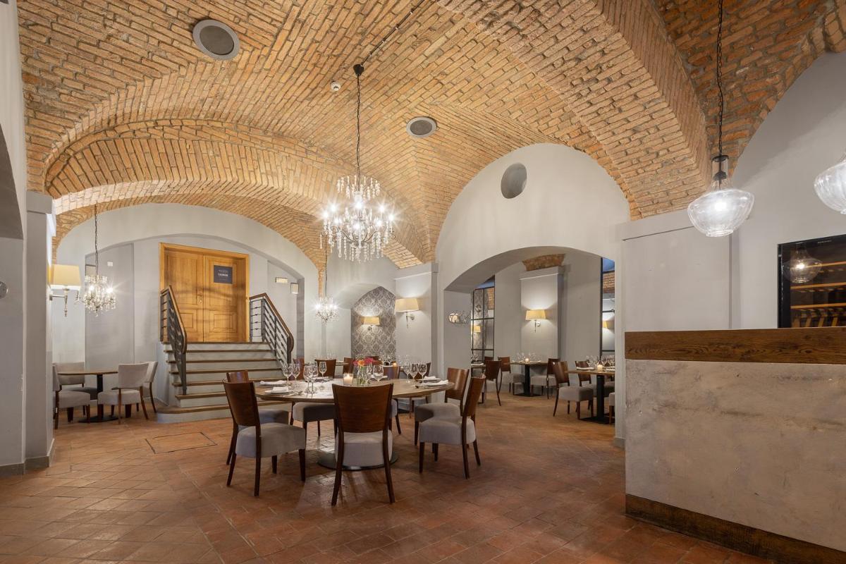 Pytloun Chateau Hotel Ctěnice - Hizvo
