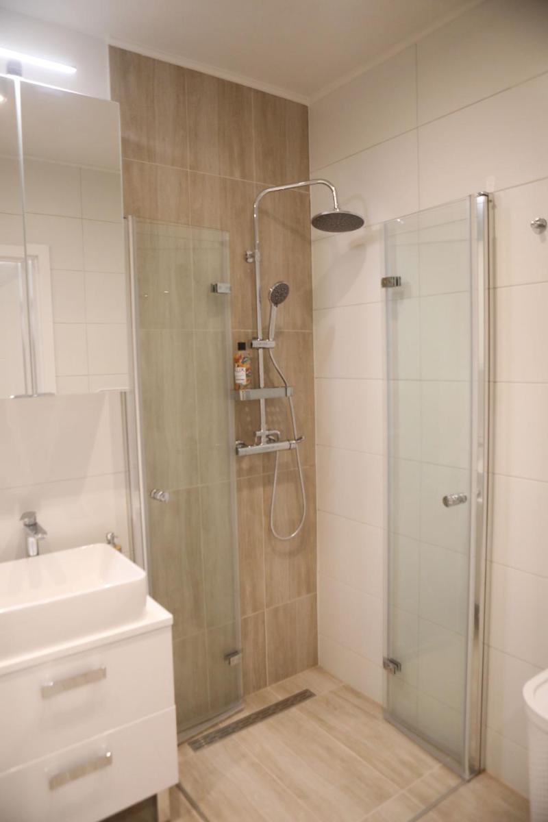 Uroczy Apartament 38 m2 Tychy, Śląskie Ogrody - Housity