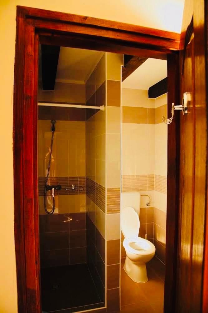 Suitetrails - Viktor Vendégház és Apartmanház