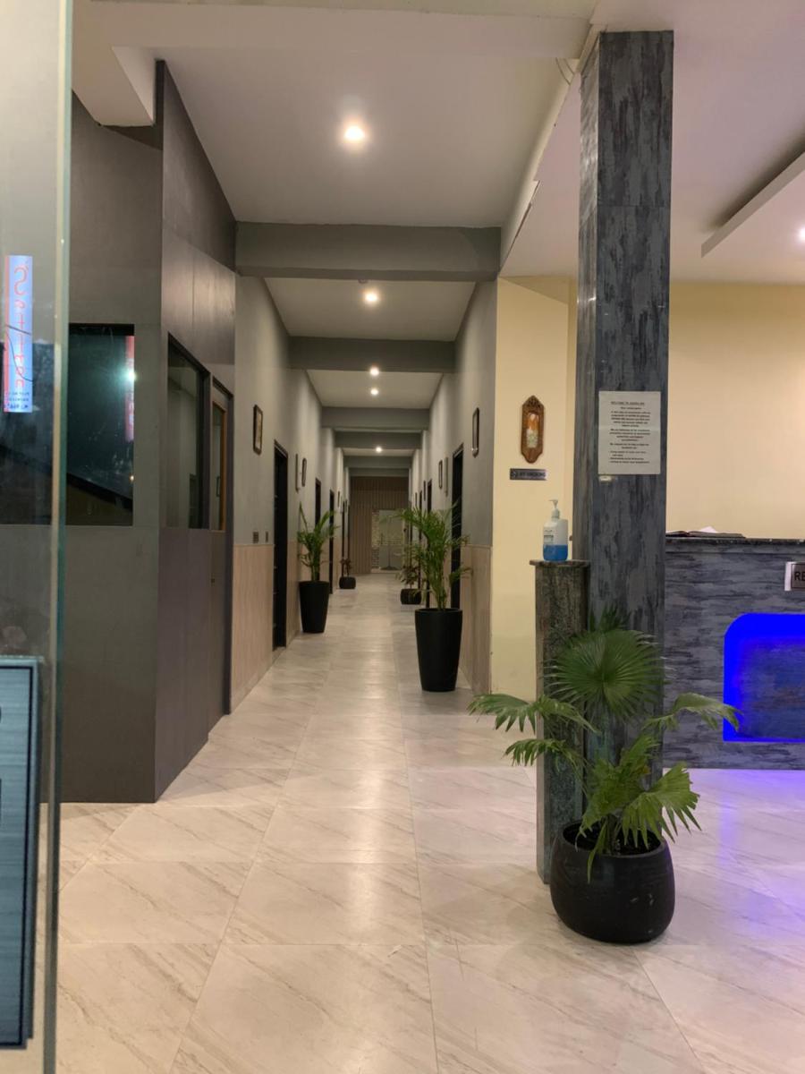 Ashira Inn - Housity