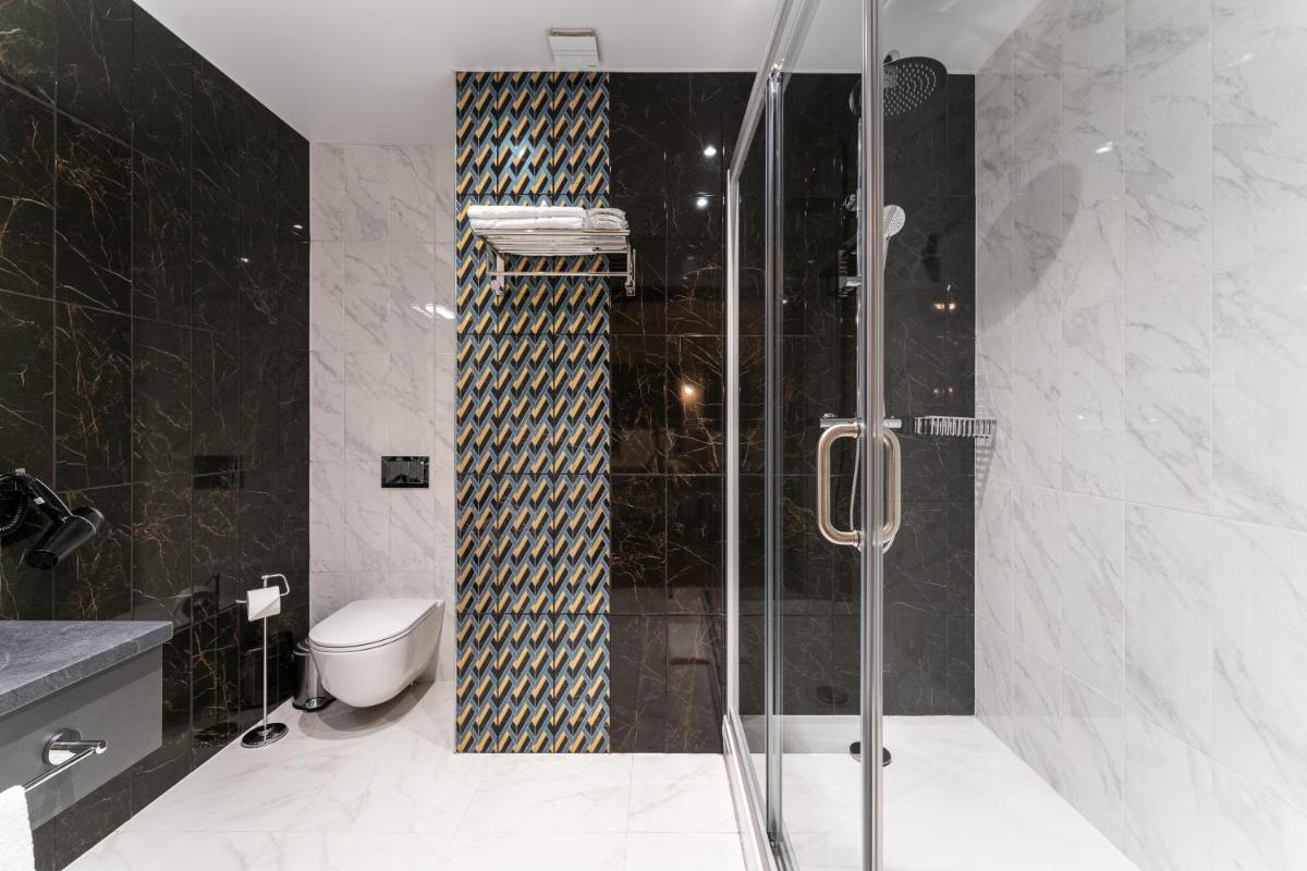 Old Riga Plaza Hotel - Housity