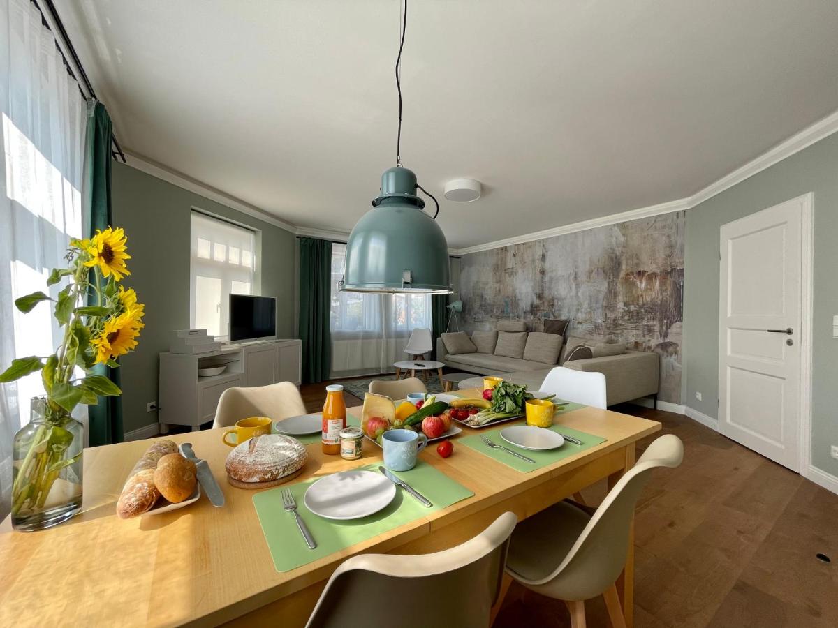 Kutscher's Ostsee FeWo - kostenlos Parken - Housity