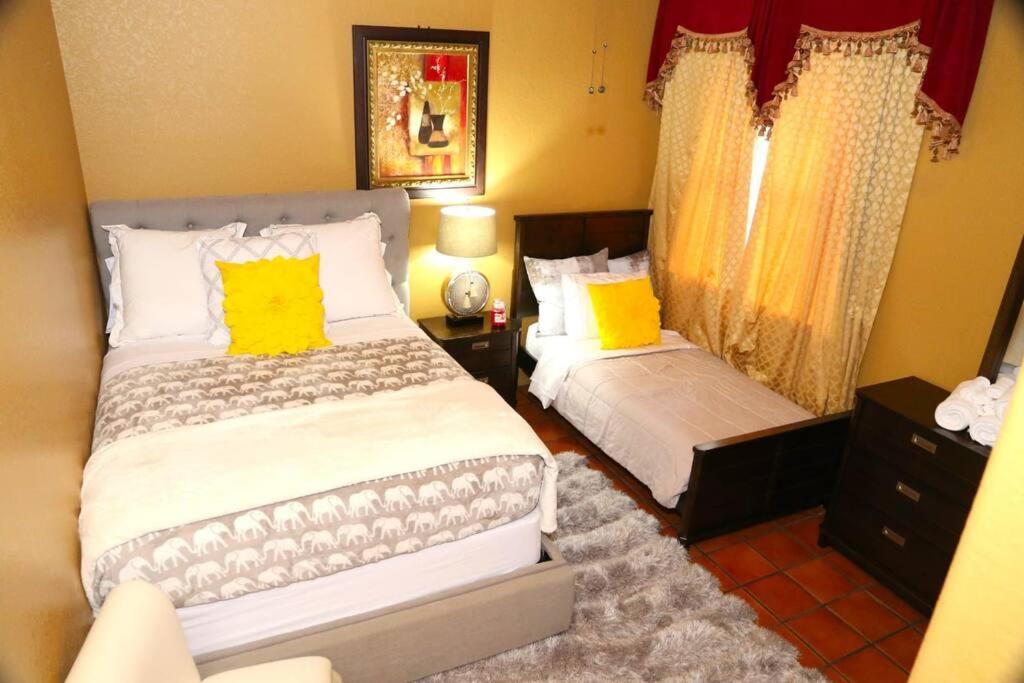LE CHALET Private Luxury Home - Housity
