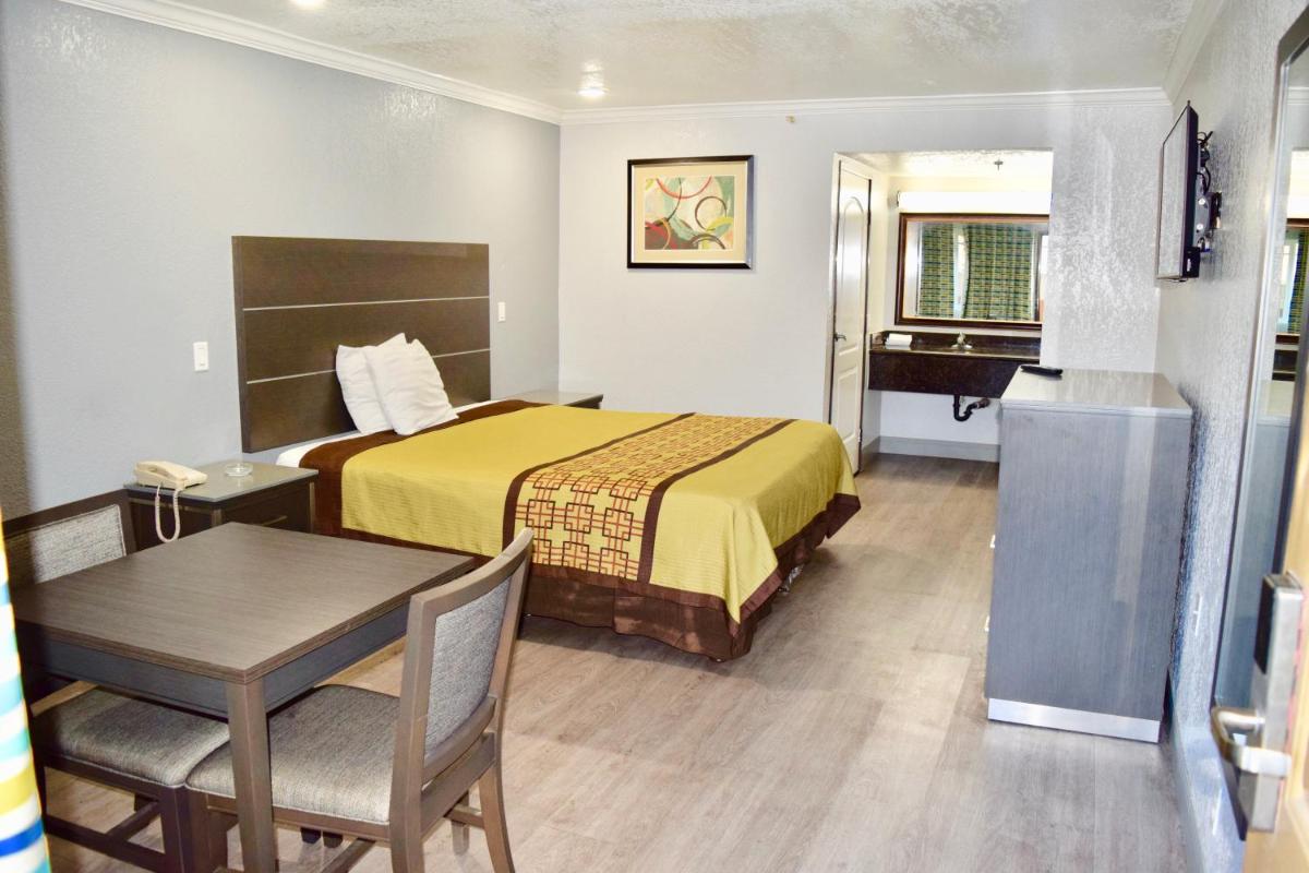 Budget Inn - Housity