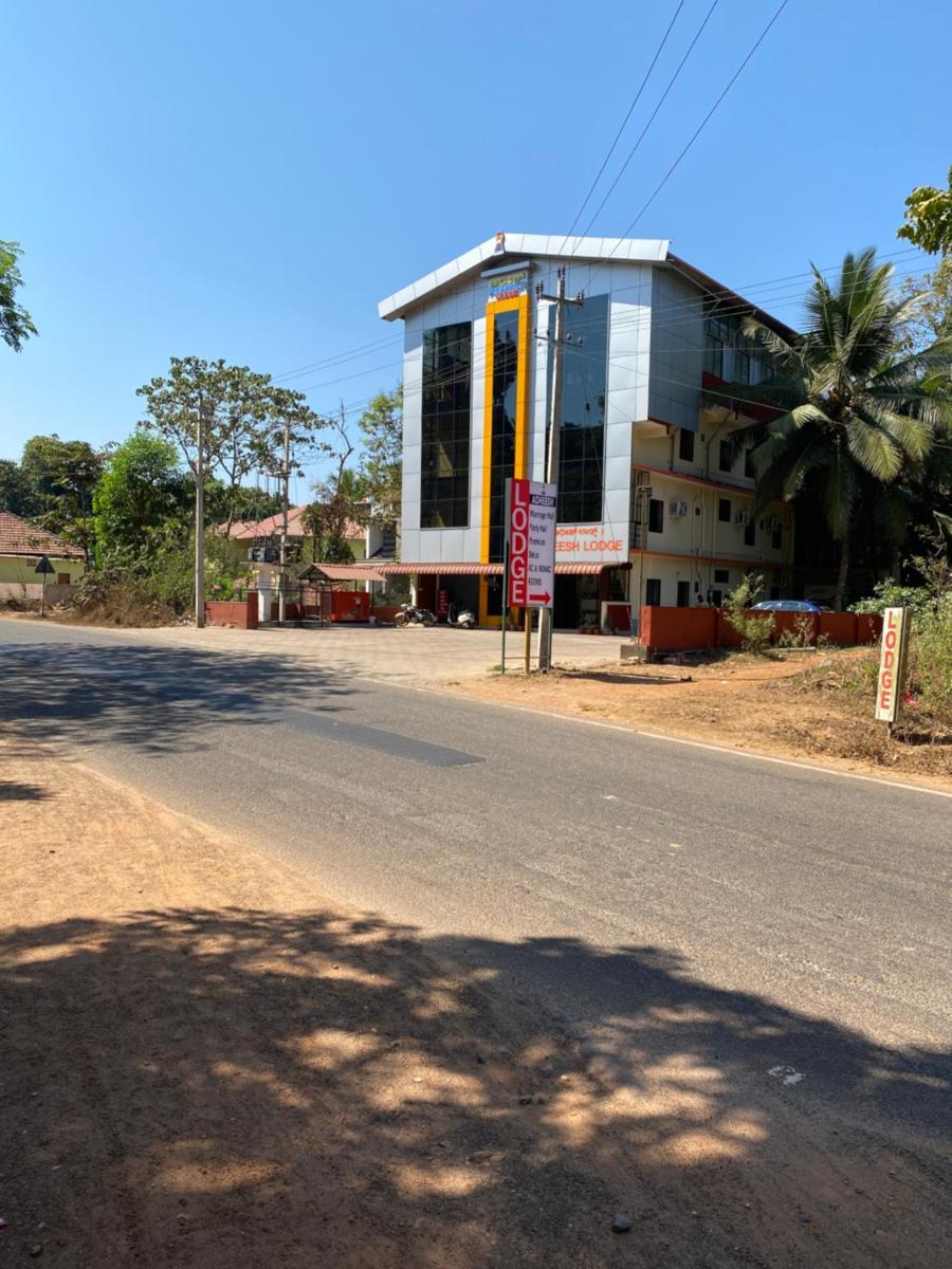 Adheesh Lodge - Housity