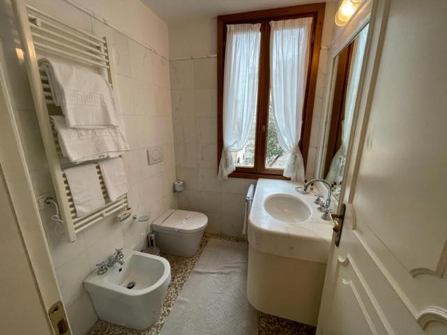 Suitetrails - San Gregorio Venice Apartments