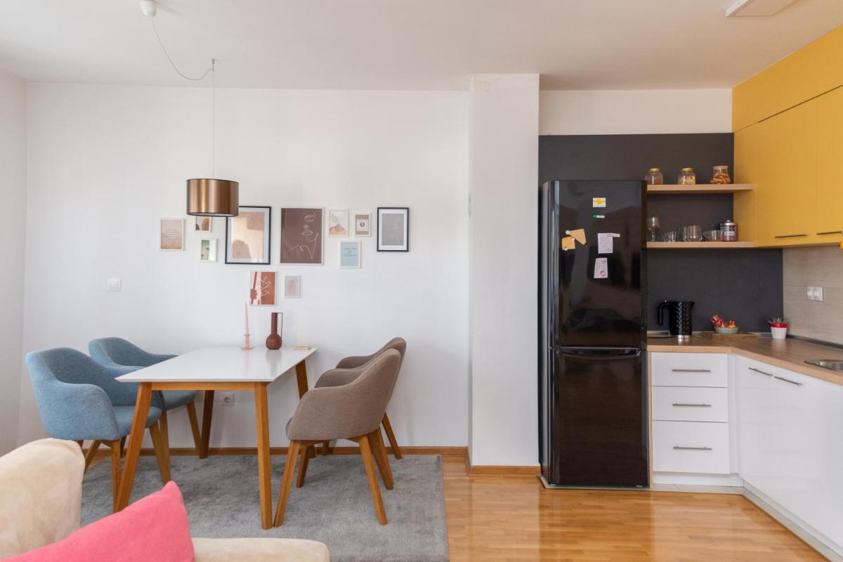 BRAND NEW Apartment 7 - Housity