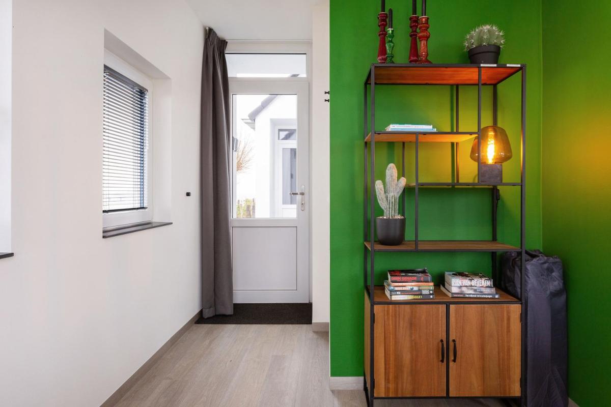Welcome in - Beneden appartement paviljoenwei 12-24, Sneek - Offingawier - Housity