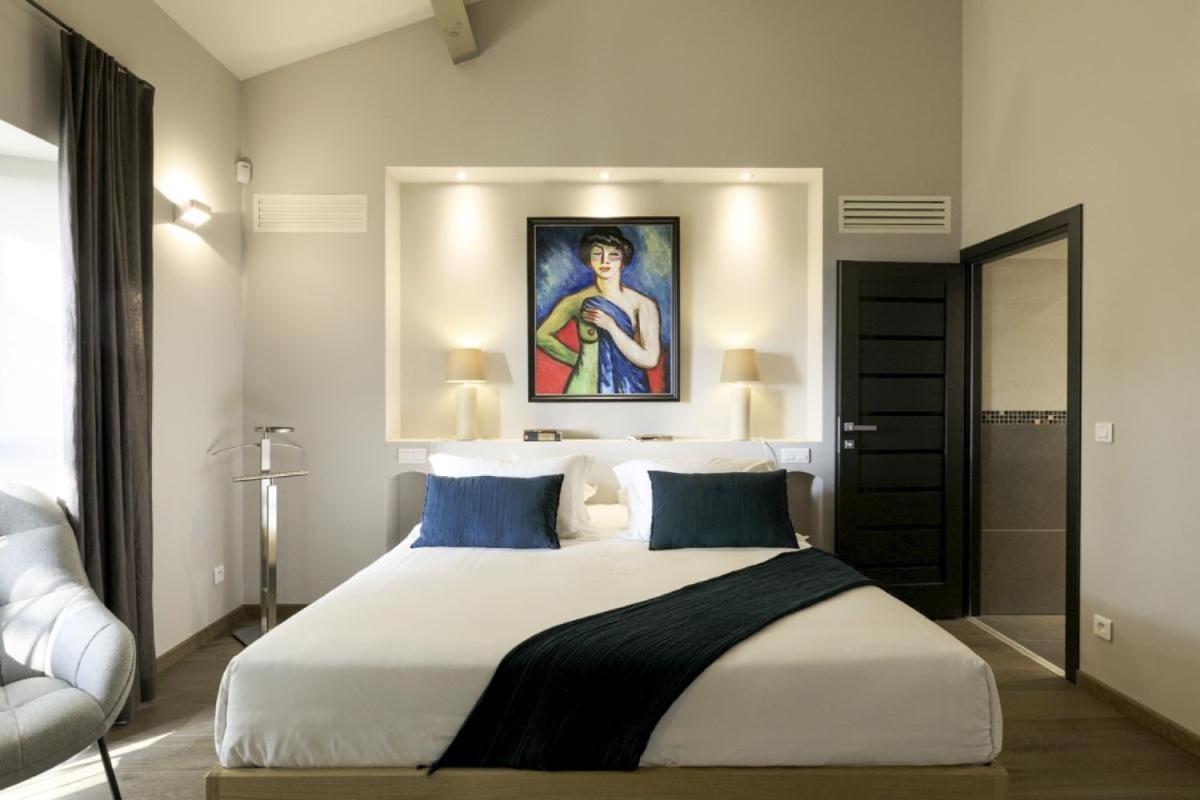 Suitetrails - Perfect mélange of contemporary luxury, modern style and authentic