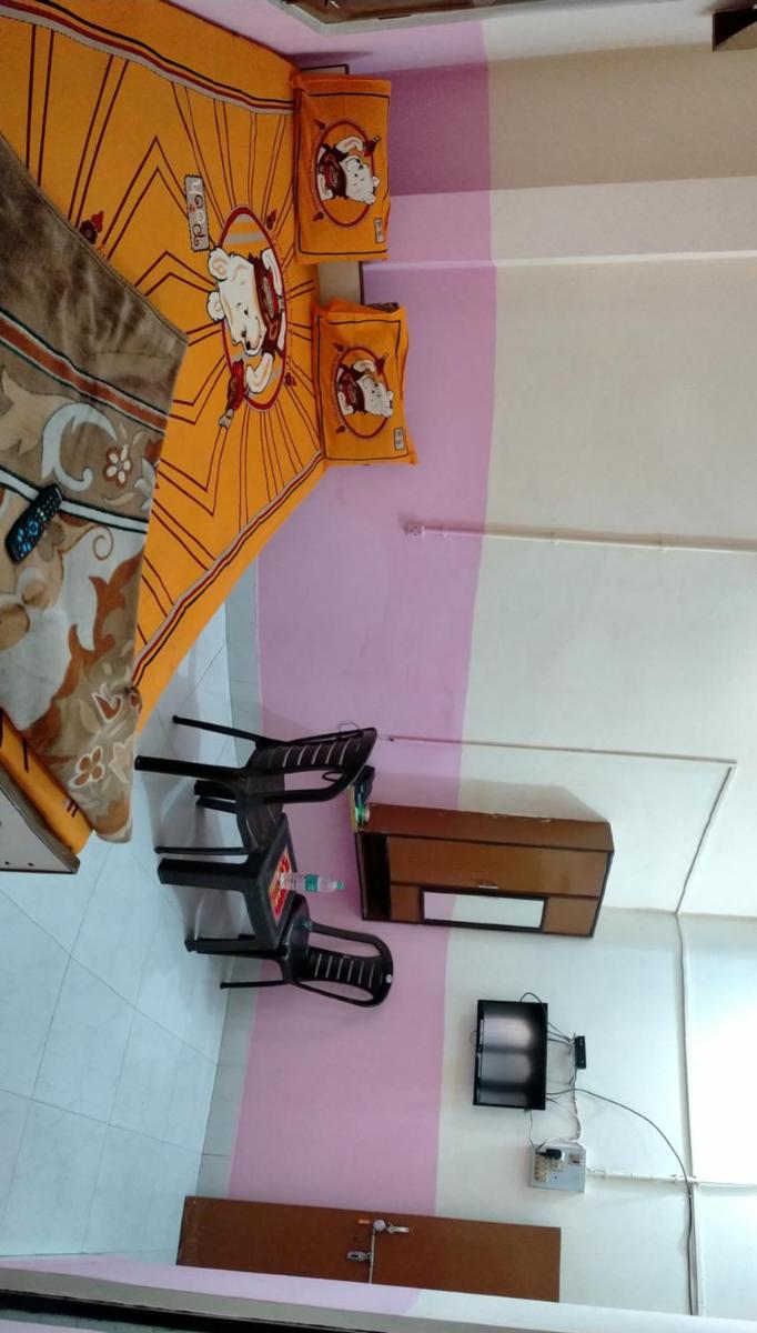 Hotel Luxmi Palace - Housity