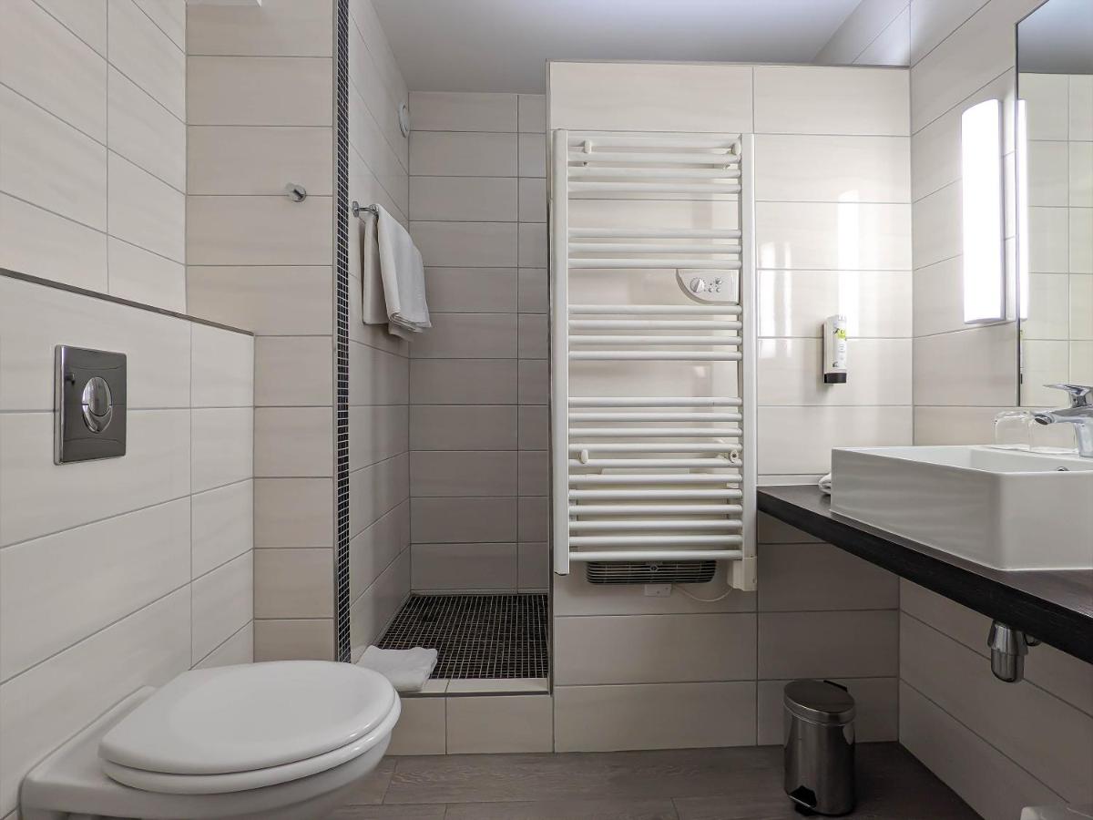 Salle de bains dans l'établissement Hotel Restaurant & Spa Verte Vallée