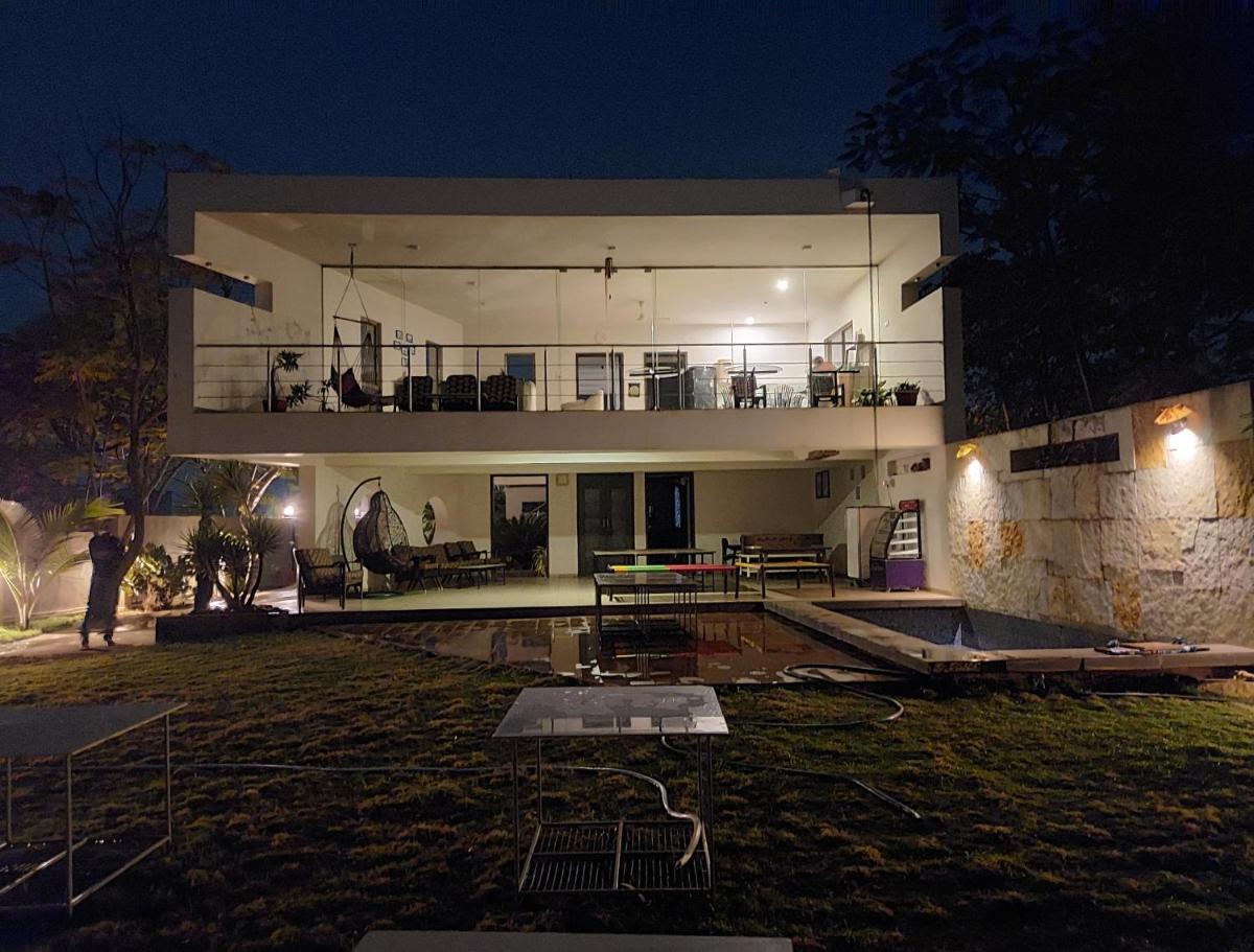 Kondekar's WEEKEND HOME - Housity