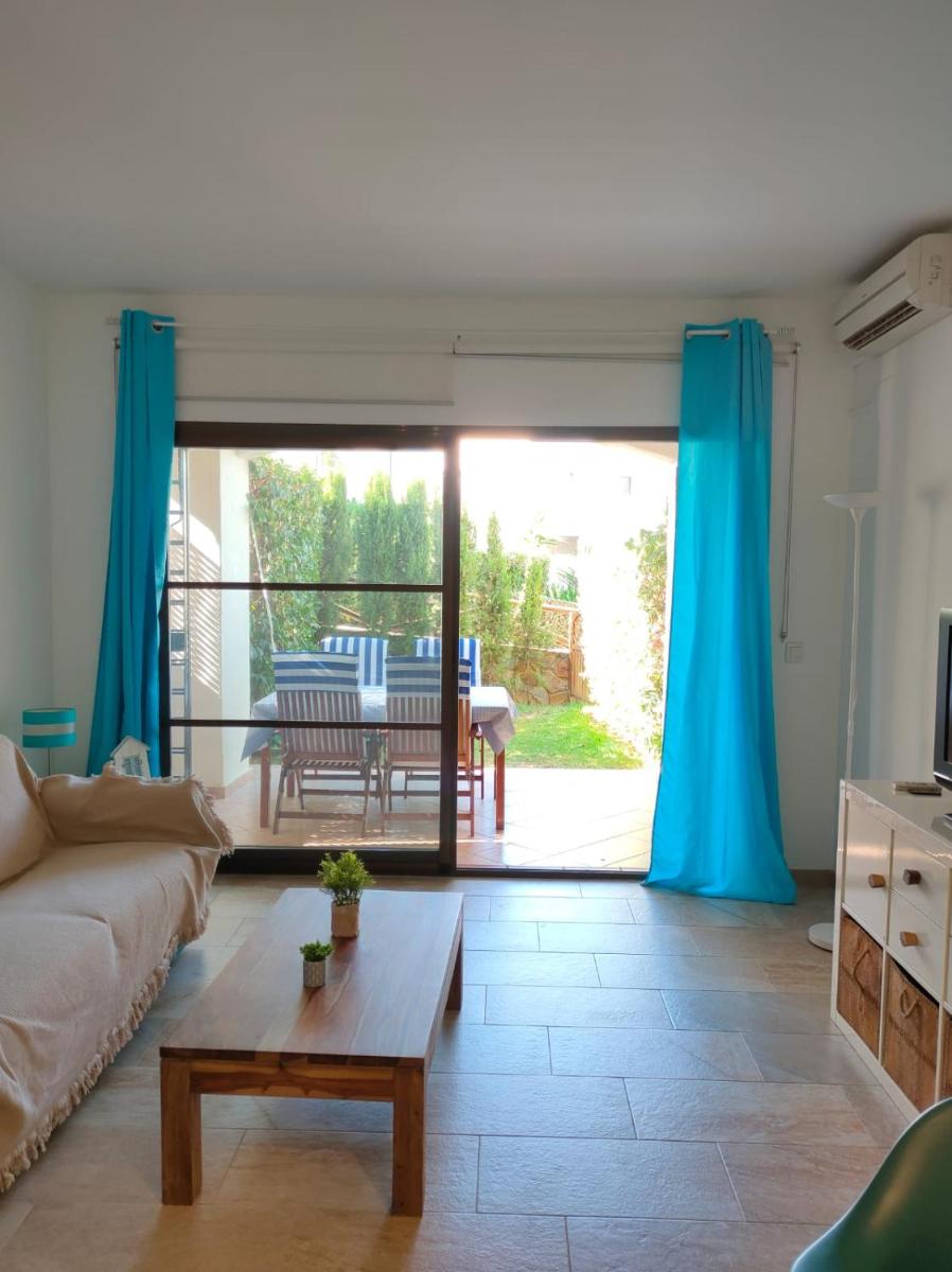 Bonito adosado con encanto en Islantilla golf - Housity