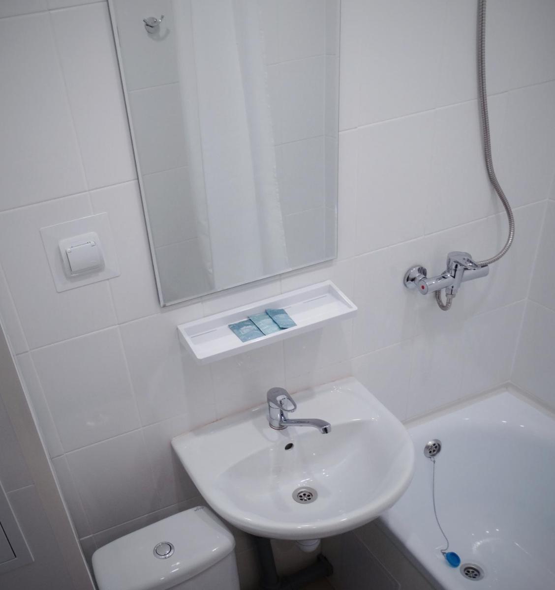 Ametist Hotel - Housity
