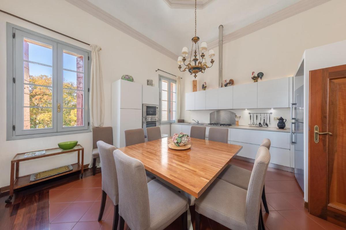 Villa Venezia con Piscina Privata nella Natura - Housity