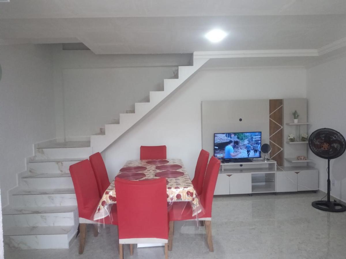 Apartamento Duplex Mobiliado em São Pedro da Aldeia - Housity