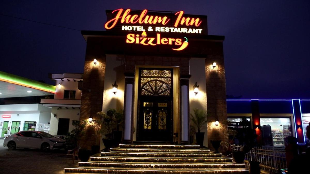 Suitetrails - Jhelum Inn Hotel