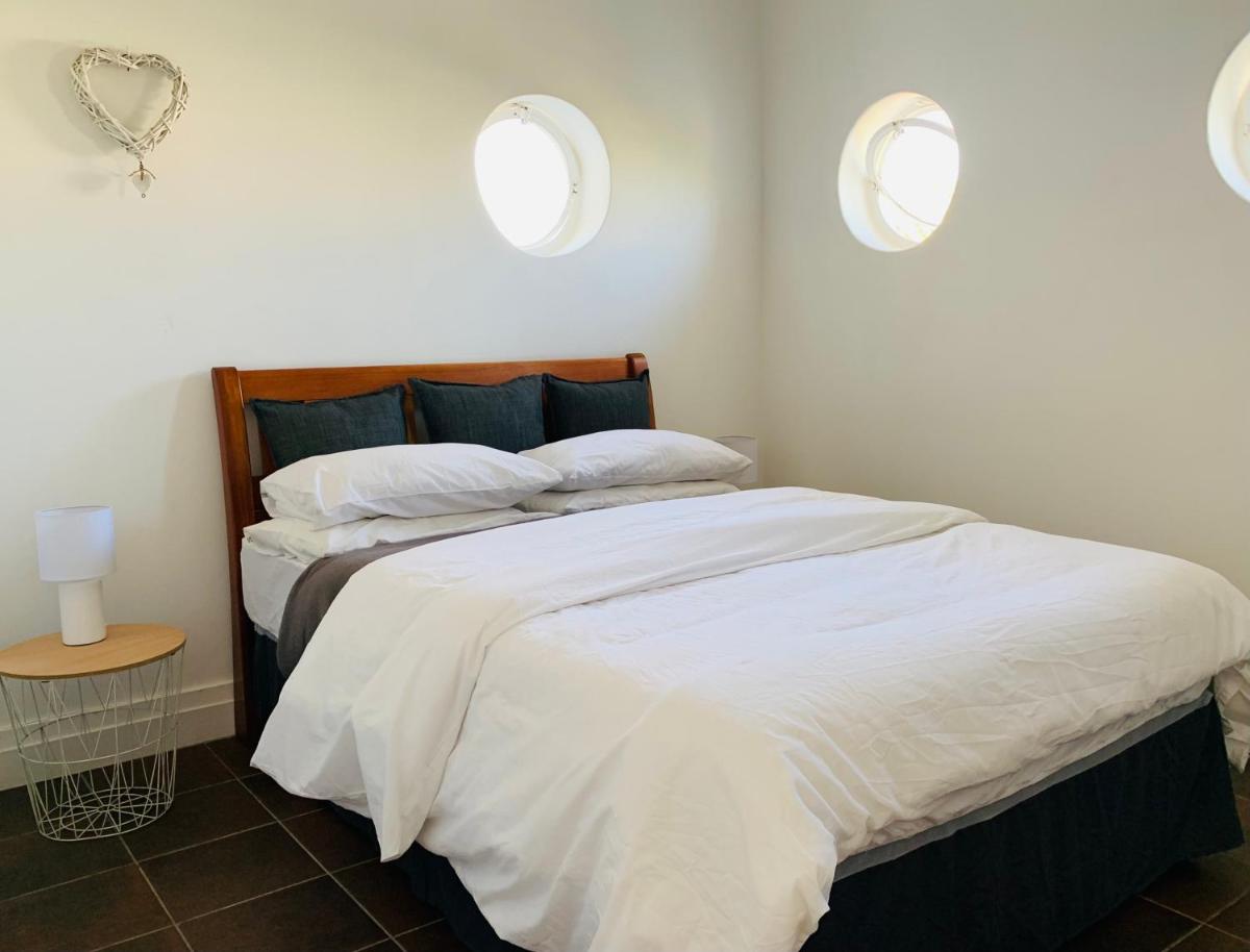 Sunset Beach Accomodation - Housity