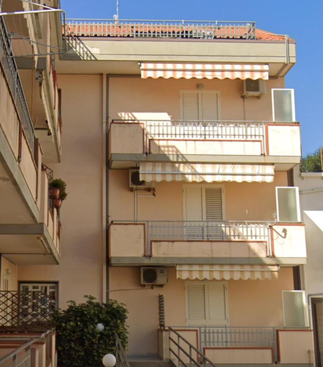 Seaview Apartment by the Beach in Sicily - Housity